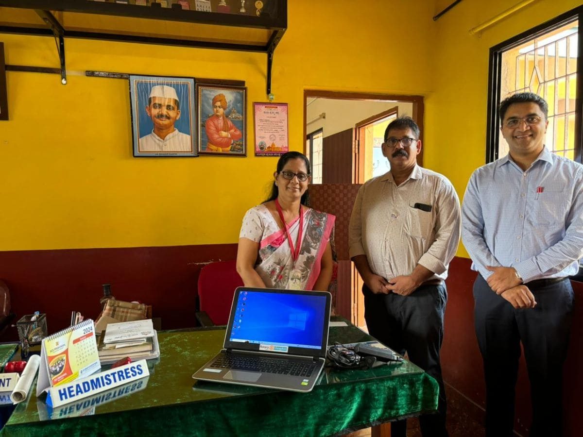 Donation of refurbished laptop at Ashoka Vidyalaya english medium school, Urva stores